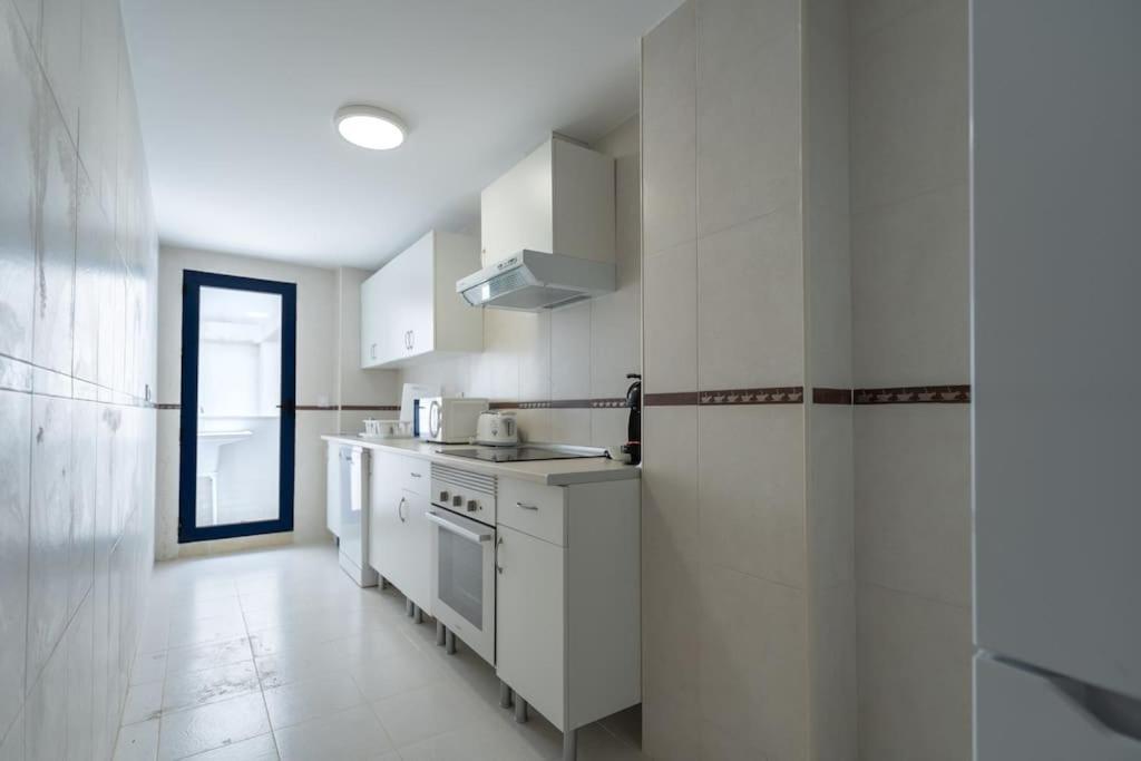 Amplio Apartamento 2 Dormitorios Cerca De La Playa 阿利坎特 外观 照片