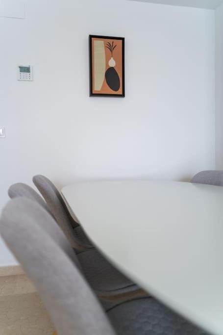 Amplio Apartamento 2 Dormitorios Cerca De La Playa 阿利坎特 外观 照片
